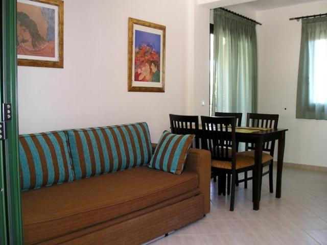 Golden Beach Inn Chrisi Ammoudia Esterno foto